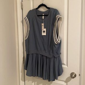 Anthropologie- Daily Practice Top